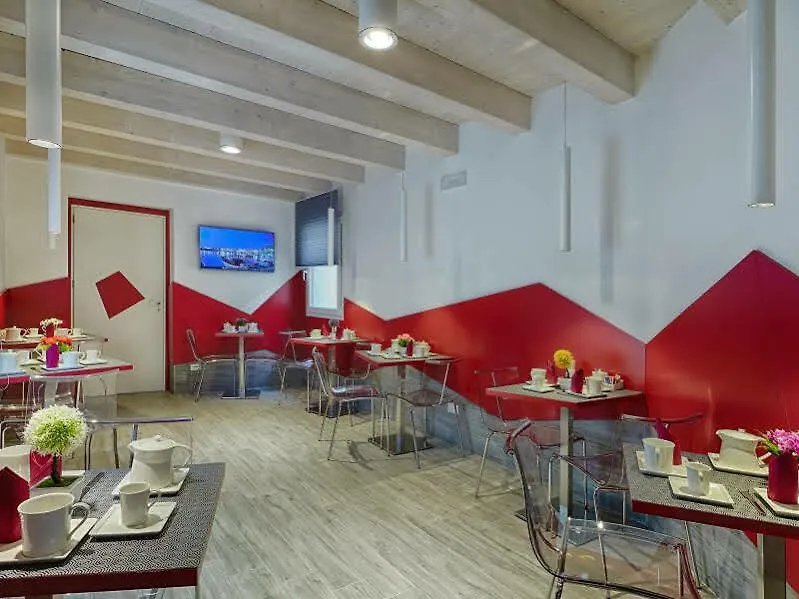 Hospitality Hotel Palermo 3*,